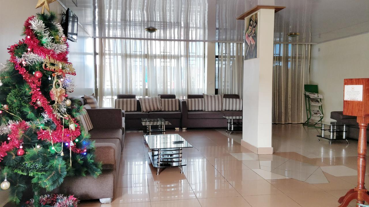 Virunga Hotel Рухенгери Екстериор снимка